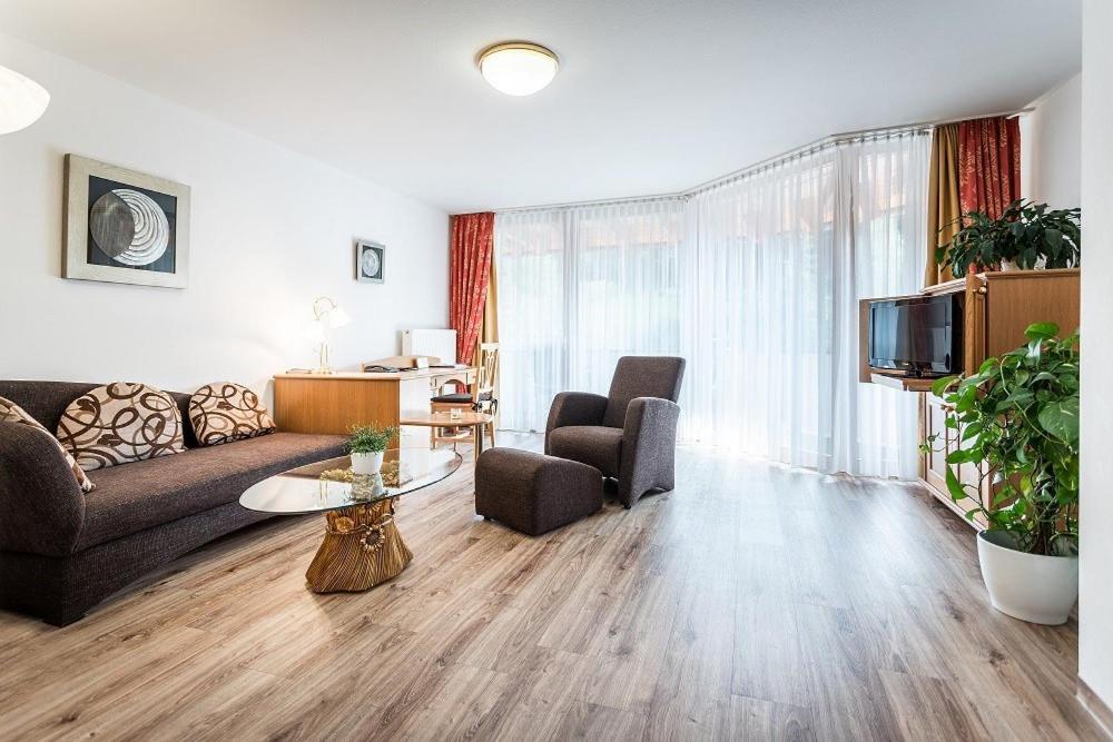 Naturparkhotel Adler Вольфах Экстерьер фото
