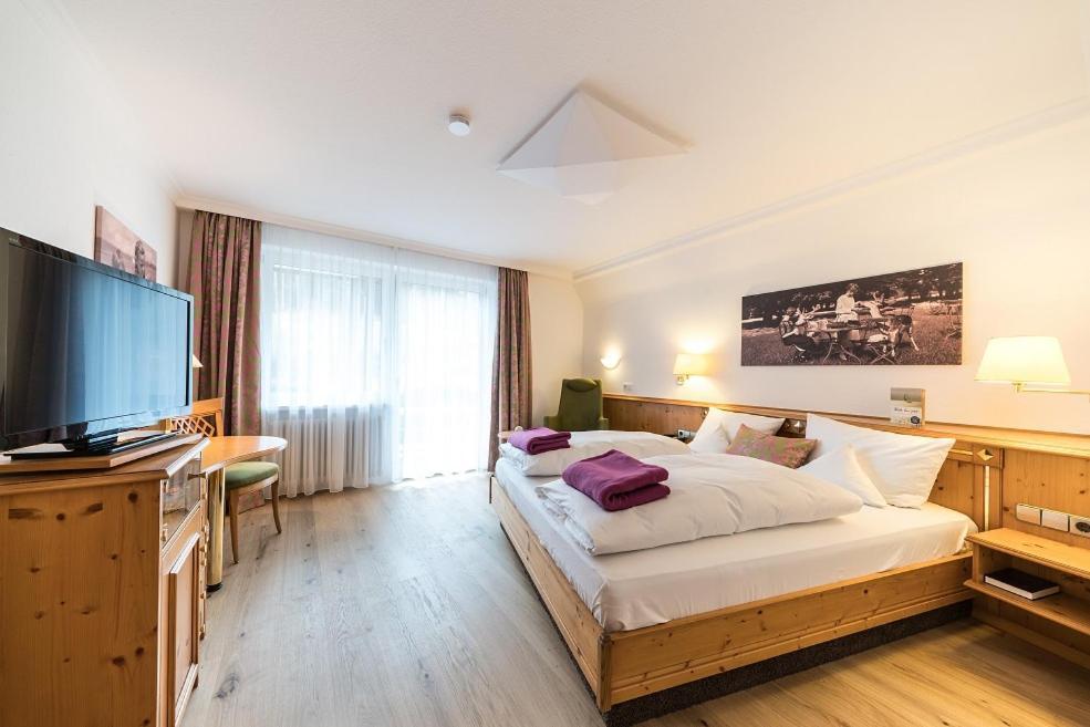 Naturparkhotel Adler Вольфах Экстерьер фото