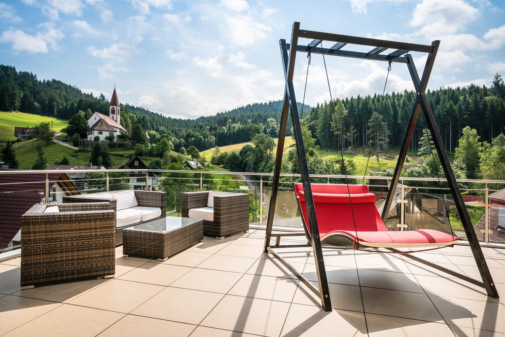 Naturparkhotel Adler Вольфах Экстерьер фото