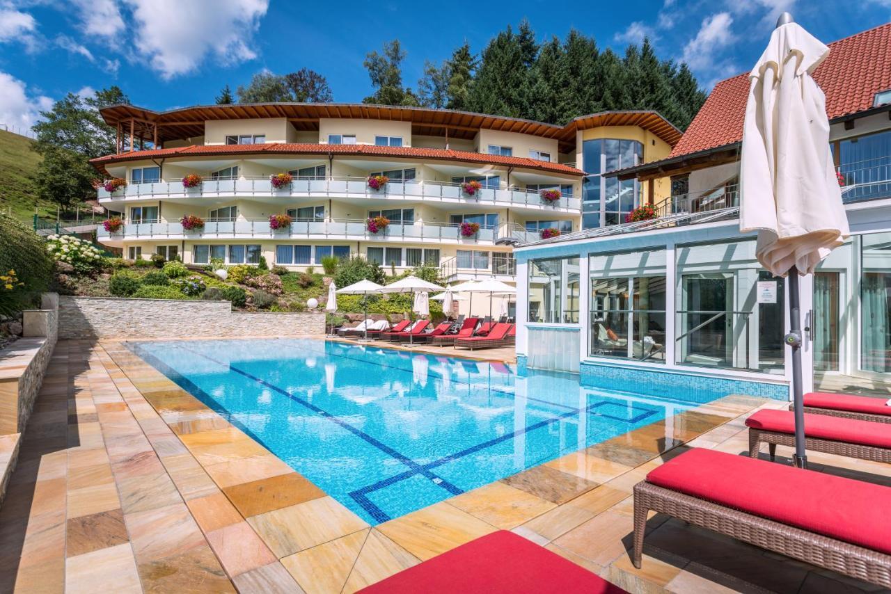 Naturparkhotel Adler Вольфах Экстерьер фото